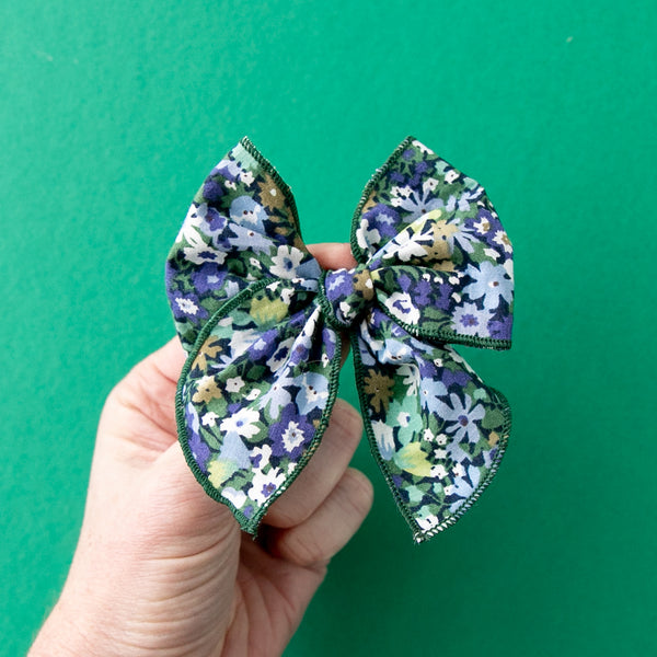 March - Floral Petite Party Bow