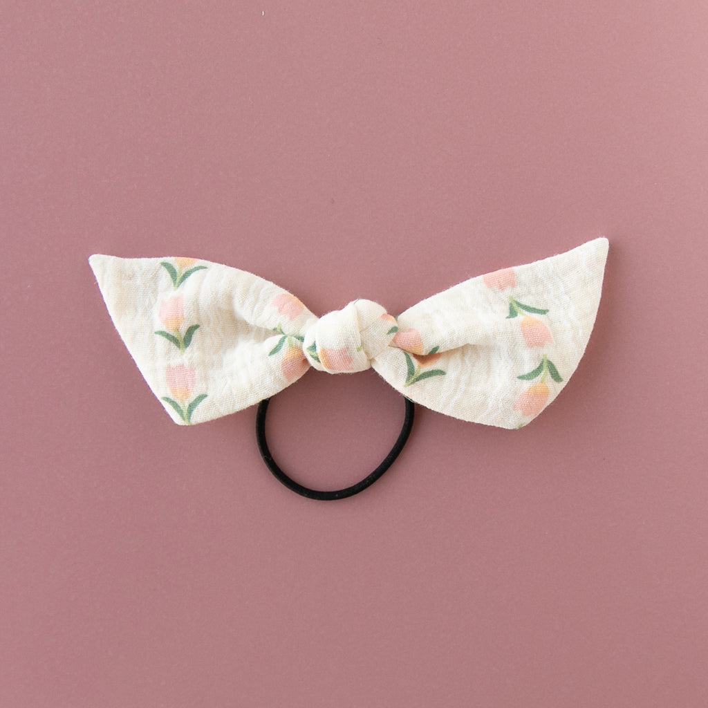 April - Tulip Gauze Modern Knot