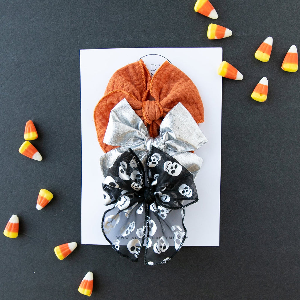 October 2023 Bow Set