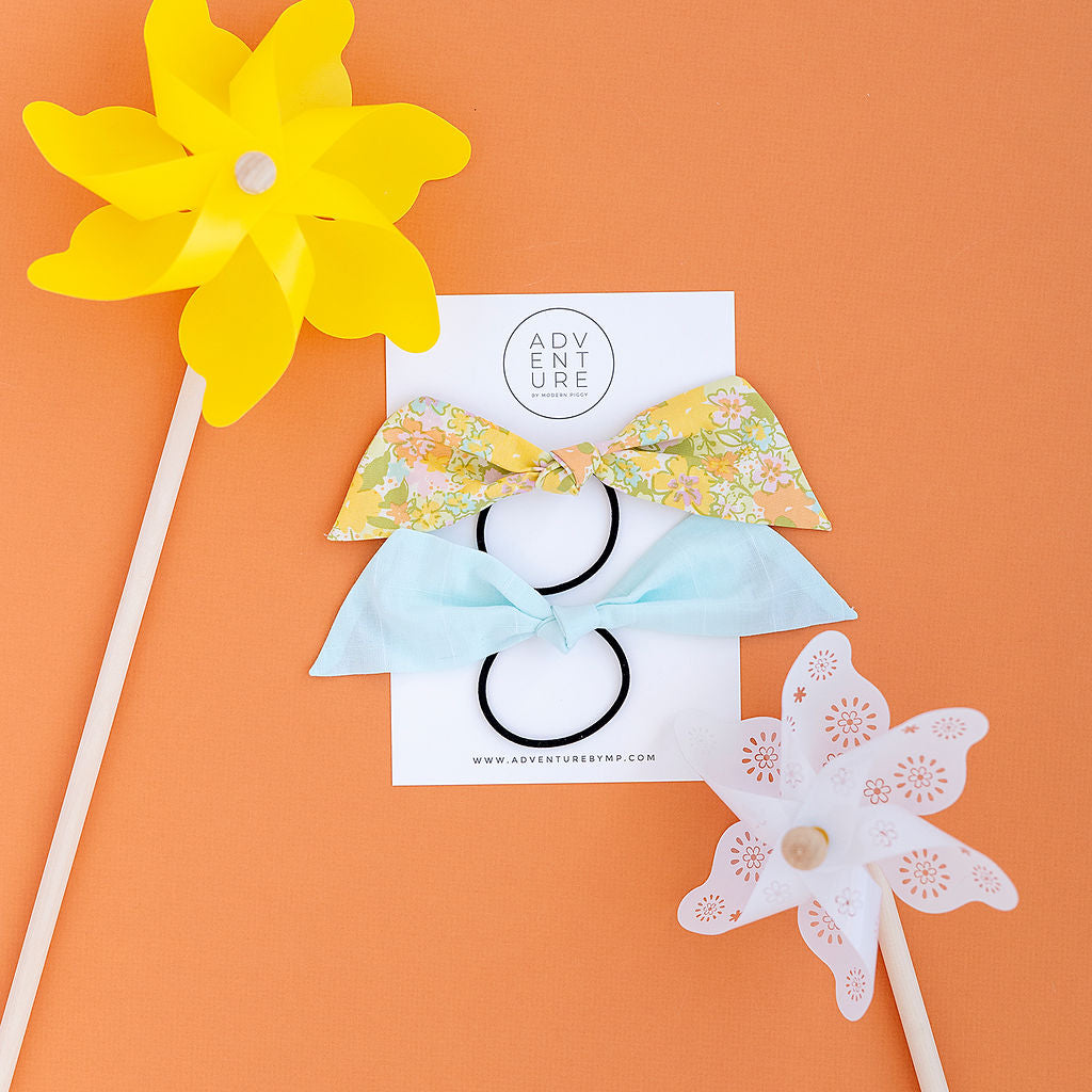 May 2023 Modern Knot Set