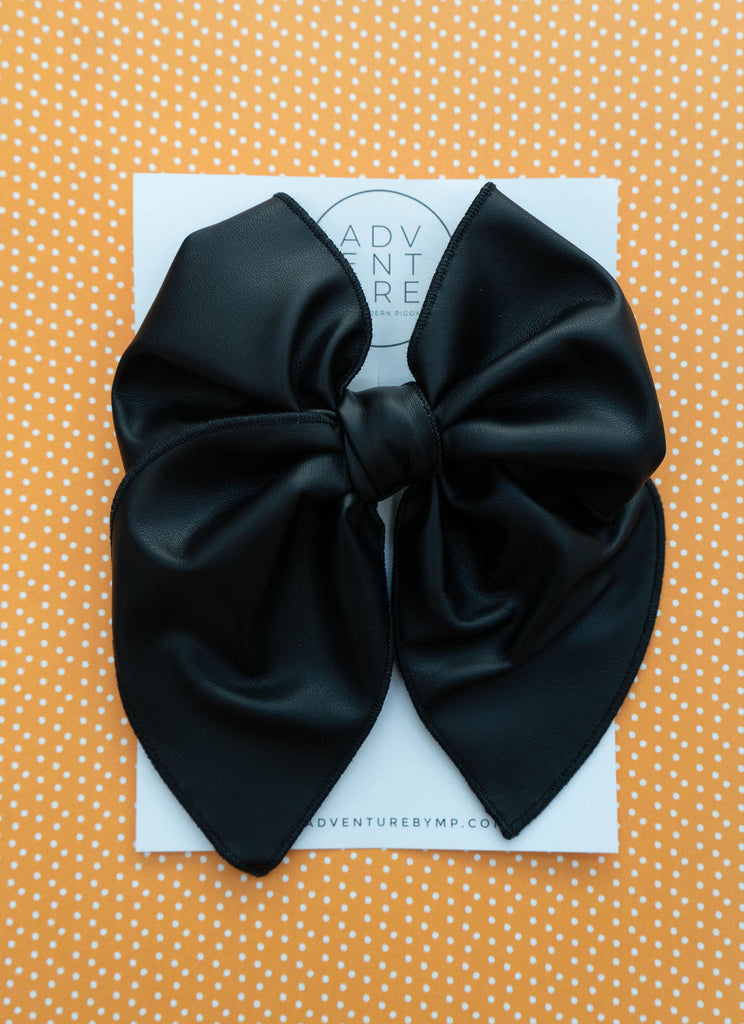 October - Black Party Bow