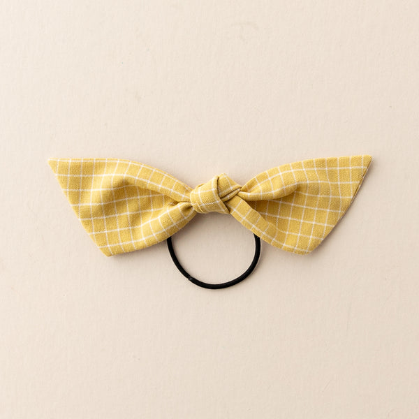 March -  Yellow Grid Modern Knot