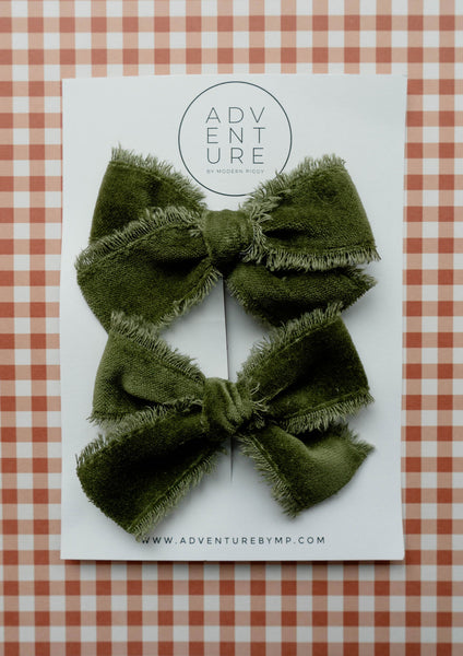 November - Green Velvet Pigtail Add-On (1 Additional Bow)