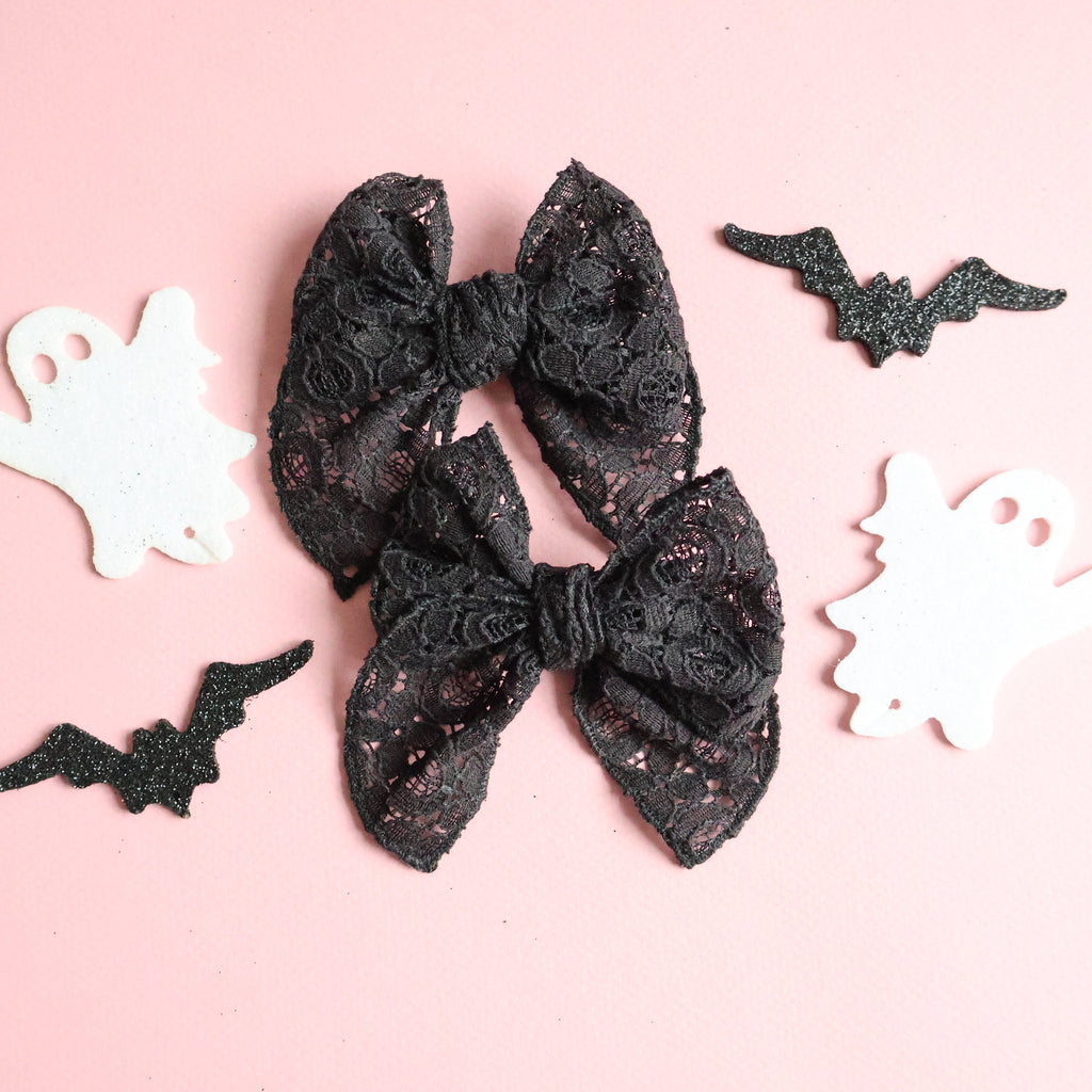 October Pig Tail Bow Add-On