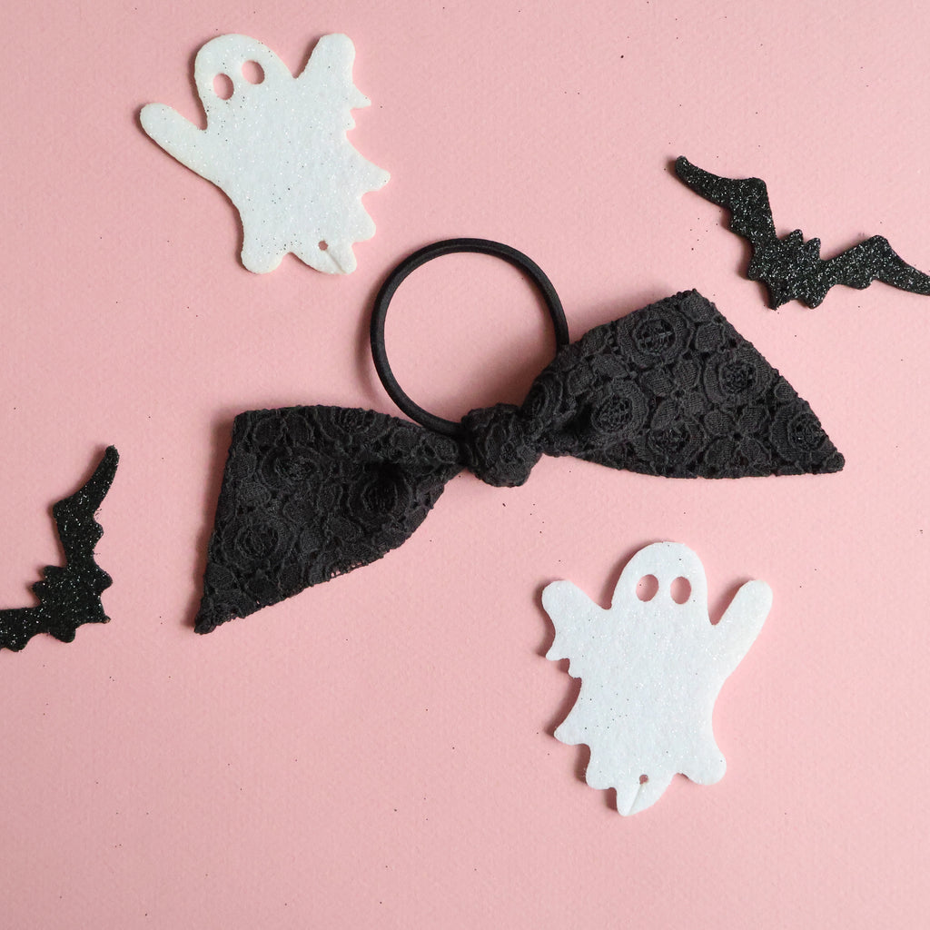 October 2026 Black Lace Modern Knot Add On
