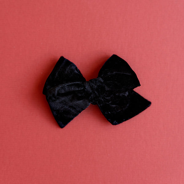 December - Black Velvet Hand-tied Bow